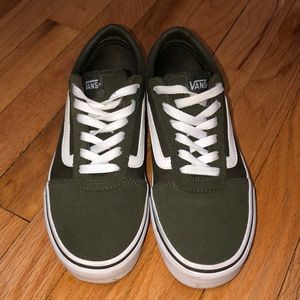 Women’s Vans old skool suede